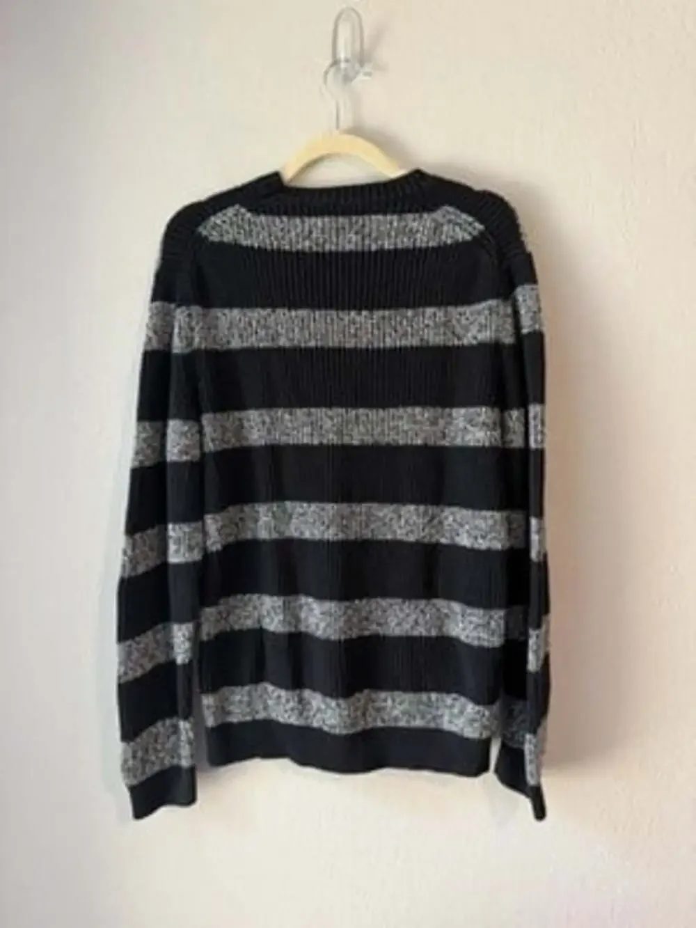 Banana Republic Striped Waffle Knit Sweater Mens M Medium Crewneck Black Grey